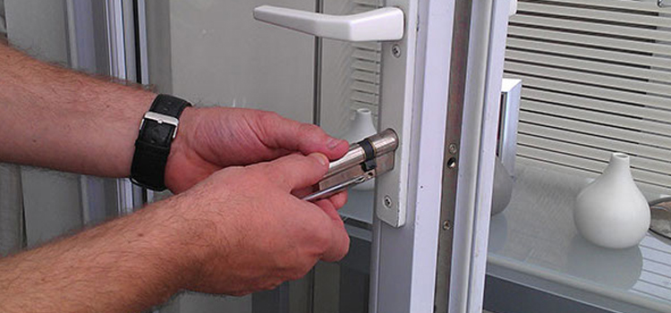 Commercial Door Lock Repair in Bonadelle Ranchos-Madera Ranchos